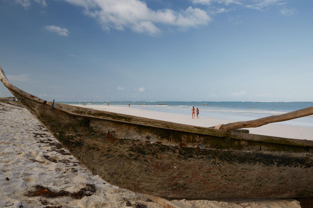 Neptune Village Beach Resort & Spa Galu エクステリア 写真